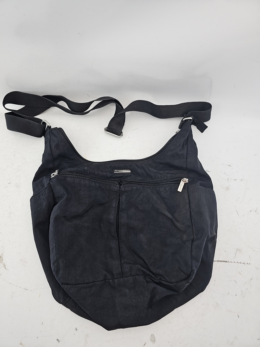 Baggallini Black Nylon Crossbody Shoulder Bag